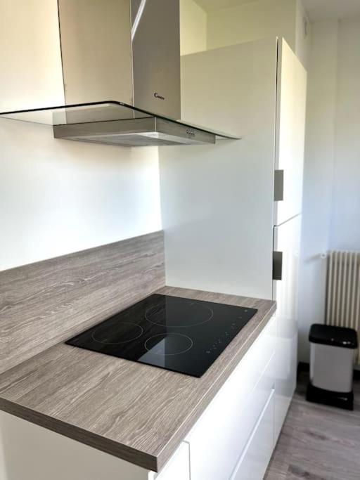 Superbe Appartement Lumineux Avec Parking Gratuit 빈첸하임 외부 사진